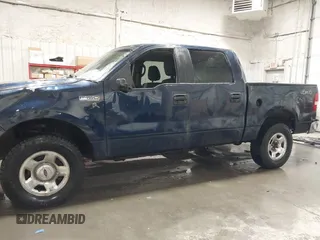 2005 Ford F-150 XLT with VIN 1FTPW14505FA67257, listed as a IAAI auction lot 41778749 with 194,373 mi miles. Bid and sale history available at carsss.com. Image 6.