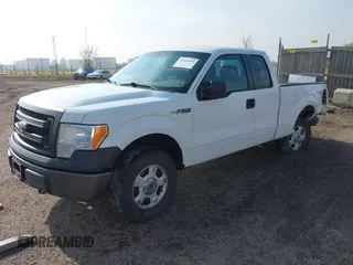 2014 Ford F-150 XL with VIN 1FTEX1EM0EKE57132, listed as a IAAI auction lot 41895499 with 260,186 mi miles and . Bid and sale history available at carsss.com. Image 2.