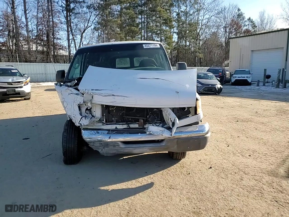 2003 Ford Econoline Wagon XL with VIN 1FBSS31S73HA53454, listed as a Copart auction lot 85071194 with 118,788 mi miles and Salvage Title. Bid and sale history available at carsss.com. Image 12.