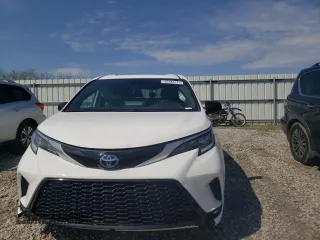 2023 Toyota Sienna XSE with VIN 5TDDSKFC1PS099900, listed as a Copart auction lot 52384175 with Not provided miles and Salvage title. Bid and sale history available at DreamBid. Image 5.