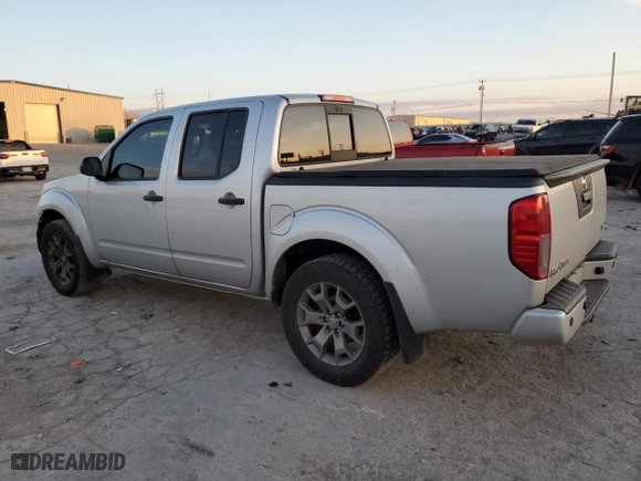 2020 Nissan Frontier SV with VIN 1N6ED0EA4LN720594, listed as a Copart auction lot 84327104 with 135,639 mi miles and Salvage Title. Bid and sale history available at carsss.com. Image 2.