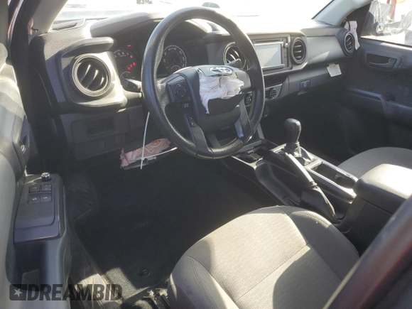 2016 Toyota Tacoma SR z VIN 5TFSX5EN3GX042122, wystawiony jako Copart lot #55433575 z przebiegiem 57 374 mil mil oraz Szkoda całkowita • Salvage title. Historia ofert i sprzedaży dostępna na DreamBid. Obrazek 8.