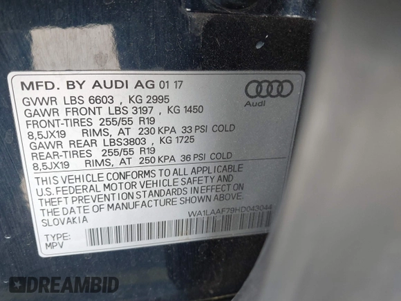 2017 Audi Q7 Premium Plus with VIN WA1LAAF79HD043044, listed as a IAAI auction lot 41692975 with 109,430 mi miles. Bid and sale history available at carsss.com. Image 9.