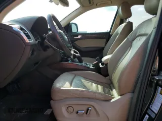 2014 Audi Q5 Premium Plus z VIN WA1LFAFPXEA021732, wystawiony jako Copart lot #66323725 z przebiegiem 149 050 mil mil oraz Szkoda całkowita • Salvage title. Historia ofert i sprzedaży dostępna na DreamBid. Obrazek 7.