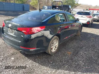 2013 Kia Optima LX with VIN 5XXGM4A79DG245910, listed as a IAAI auction lot 41853925 with 231,321 mi miles. Bid and sale history available at carsss.com. Image 4.