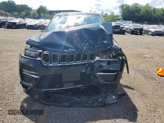 2023 Jeep Grand Cherokee Limited z VIN 1C4RJHBG0PC621468, wystawiony jako Copart lot #64224565 z przebiegiem 33 022 mil mil oraz Szkoda całkowita • Salvage title. Historia ofert i sprzedaży dostępna na DreamBid. Obrazek 5.