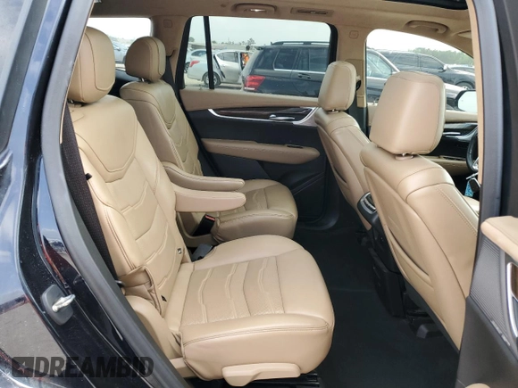 2022 Cadillac XT6 Premium Luxury z VIN 1GYKPERS4NZ105532, wystawiony jako Copart lot #51960895 z przebiegiem 99 336 mil mil oraz Szkoda całkowita • Salvage title. Historia ofert i sprzedaży dostępna na DreamBid. Obrazek 11.