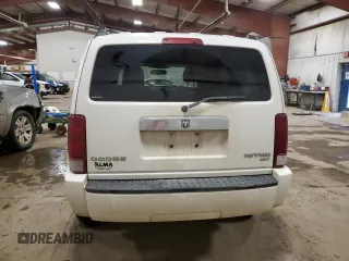 2010 Dodge Nitro SXT z VIN 1D4PT5GK8AW158064, wystawiony jako Copart lot #84274974 z przebiegiem 202 668 mil mil oraz Czysty tytuł • Clean title. Historia ofert i sprzedaży dostępna na DreamBid. Obrazek 6.