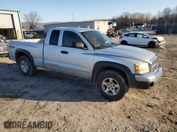 2005 Dodge Dakota SLT with VIN 1D7HW42N55S199548, listed as a Copart auction lot 49625615 with Not Provided miles and Salvage Title. Bid and sale history available at DreamBid. Image 4.