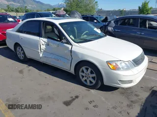 2000 Toyota Avalon XL z VIN 4T1BF28B0YU086094, wystawiony jako IAAI lot #42322218 z przebiegiem 239 144 mil mil oraz . Historia ofert i sprzedaży dostępna na DreamBid. Obrazek 1.