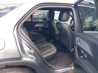 2020 Mercedes-Benz GLE 450 z VIN 4JGFB5KB2LA020678, wystawiony jako IAAI lot #41555044 z przebiegiem 61 651 mil mil oraz . Historia ofert i sprzedaży dostępna na DreamBid. Obrazek 8.