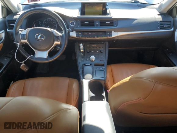 2011 Lexus CT 200h z VIN JTHKD5BH0B2046799, wystawiony jako Copart lot #58246525 z przebiegiem 130 019 mil mil oraz Szkoda całkowita • Salvage title. Historia ofert i sprzedaży dostępna na DreamBid. Obrazek 8.