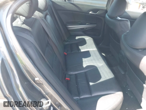 2010 Honda Accord EX-L z VIN 1HGCP2F87AA026061, wystawiony jako IAAI lot #42272567 z przebiegiem 215 791 mil mil oraz . Historia ofert i sprzedaży dostępna na DreamBid. Obrazek 8.