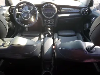 2015 MINI Hardtop S z VIN WMWXP7C51F2A59274, wystawiony jako Copart lot #54312025 z przebiegiem 191 765 mil mil oraz Czysty tytuł • Clean title. Historia ofert i sprzedaży dostępna na DreamBid. Obrazek 8.
