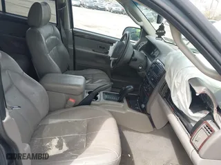 2004 Jeep Grand Cherokee Limited with VIN 1J8GW58N44C274714, listed as a IAAI auction lot 41922819 with 204,251 mi miles. Bid and sale history available at carsss.com. Image 5.