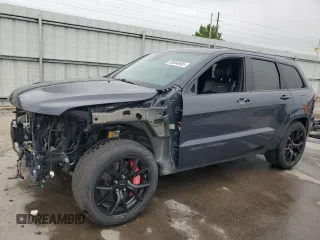 2018 Jeep Grand Cherokee SRT z VIN 1C4RJFDJ4JC144290, wystawiony jako Copart lot #59344945 z przebiegiem 61 809 mil mil oraz Szkoda całkowita • Salvage title. Historia ofert i sprzedaży dostępna na DreamBid. Obrazek 1.