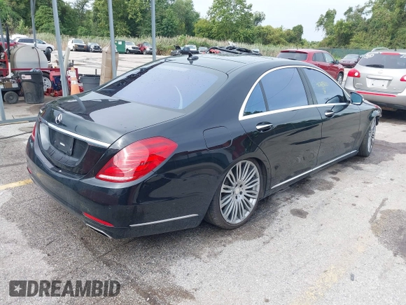 2016 Mercedes-Benz S 550 with VIN WDDUG8CB5GA222424, listed as a IAAI auction lot 40413820 with 125,802 mi miles and . Bid and sale history available at carsss.com. Image 4.