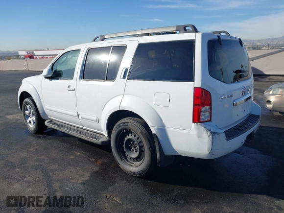 2008 Nissan Pathfinder S with VIN 5N1AR18U38C637073, listed as a IAAI auction lot 41119498 with 155,313 mi miles. Bid and sale history available at carsss.com. Image 3.