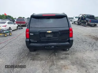 2017 Chevrolet Tahoe LT z VIN 1GNSCBKC1HR326973, wystawiony jako IAAI lot #42212769 z przebiegiem 128 074 mil mil oraz . Historia ofert i sprzedaży dostępna na DreamBid. Obrazek 16.