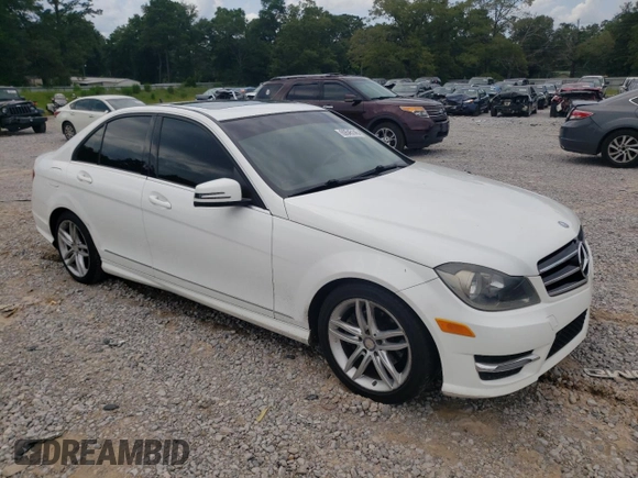 2014 Mercedes-Benz C 250 Sport with VIN WDDGF4HB4ER307402, listed as a Copart auction lot 60545145 with 131,283 mi miles and Salvage title. Bid and sale history available at DreamBid. Image 4.