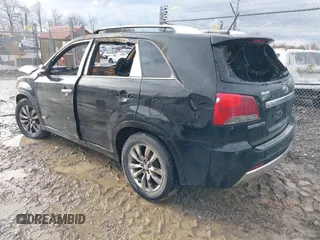 2013 Kia Sorento SX with VIN 5XYKWDA20DG364370, listed as a IAAI auction lot 41108533 with 146,124 mi miles and . Bid and sale history available at DreamBid. Image 3.