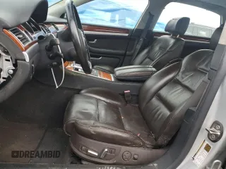 2008 Audi A8 4.2L z VIN WAUMV94E48N015819, wystawiony jako Copart lot #87915815 z przebiegiem 196 018 mil mil oraz Czysty tytuł • Clean title. Historia ofert i sprzedaży dostępna na DreamBid. Obrazek 7.