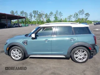 2022 MINI Countryman Cooper S with VIN WMZ53BR02N3N67991, listed as a IAAI auction lot 42181491 with 54,701 mi miles and . Bid and sale history available at DreamBid. Image 14.