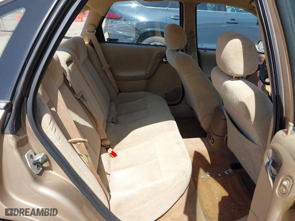 2001 Saturn LS with VIN 1G8JU52F81Y579128, listed as a IAAI auction lot 42028819 with 93,556 mi miles. Bid and sale history available at carsss.com. Image 8.