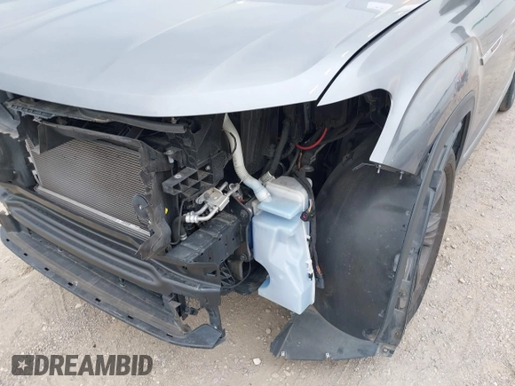 2021 Volkswagen Atlas SE with VIN 1V2NR2CA4MC529207, listed as a IAAI auction lot 42265026 with 53,185 mi miles and . Bid and sale history available at DreamBid. Image 18.