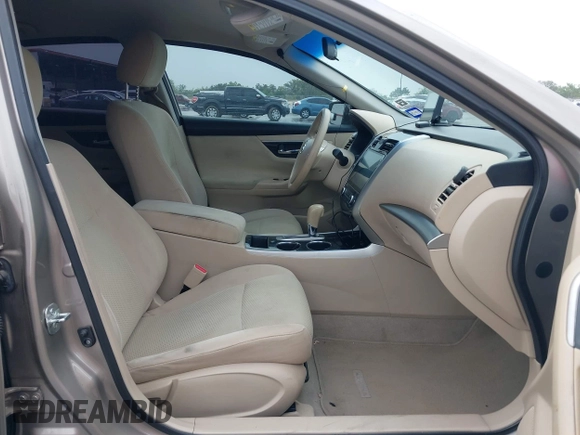 2014 Nissan Altima 2.5 with VIN 1N4AL3APXEC406145, listed as a IAAI auction lot 41916354 with 127,534 mi miles. Bid and sale history available at carsss.com. Image 5.