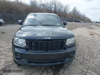 2011 Jeep Grand Cherokee Laredo with VIN 1J4RR4GG7BC721483, listed as a IAAI auction lot 41810180 with 181,558 mi miles. Bid and sale history available at carsss.com. Image 13.