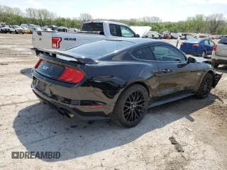 2018 Ford Mustang GT z VIN 1FA6P8CF4J5106417, wystawiony jako Copart lot #53315025 z przebiegiem 61 852 mil mil oraz Szkoda całkowita • Salvage title. Historia ofert i sprzedaży dostępna na DreamBid. Obrazek 3.