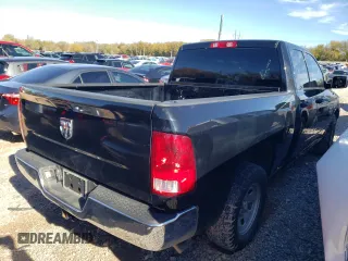 2020 Ram 1500 Classic Tradesman with VIN 1C6RR6FTXLS152093, listed as a Copart auction lot 81701944 with 99,463 mi miles and Clean Title. Bid and sale history available at carsss.com. Image 3.