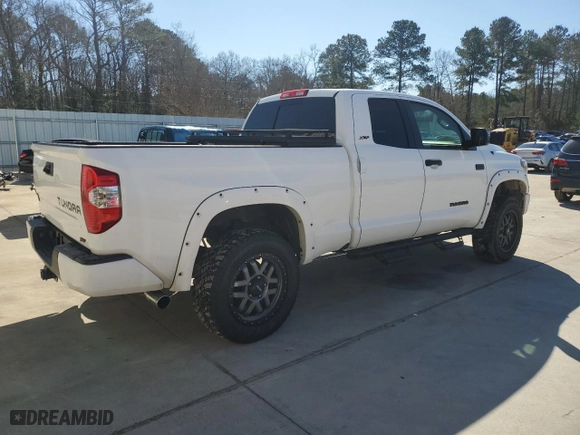 2018 Toyota Tundra 2WD SR with VIN 5TFRY5F12JX240124, listed as a Copart auction lot 46230385 with 103,119 mi miles and Salvage Title. Bid and sale history available at carsss.com. Image 3.