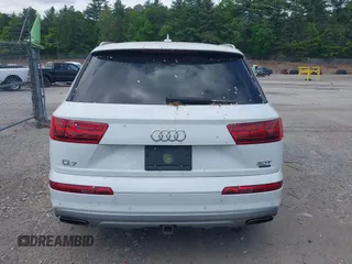 2018 Audi Q7 Premium Plus with VIN WA1LAAF70JD031855, listed as a IAAI auction lot 42267620 with 39,334 mi miles and . Bid and sale history available at DreamBid. Image 17.