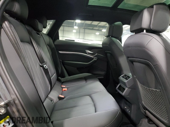 2022 Audi e-tron Premium Plus with VIN WA1LAAGE2NB009791, listed as a Copart auction lot 83365324 with 23,763 mi miles and Salvage title. Bid and sale history available at DreamBid. Image 11.