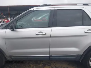 2014 Ford Explorer XLT z VIN 1FM5K8D87EGC53907, wystawiony jako IAAI lot #42236118 z przebiegiem 160 719 mil mil oraz . Historia ofert i sprzedaży dostępna na DreamBid. Obrazek 14.