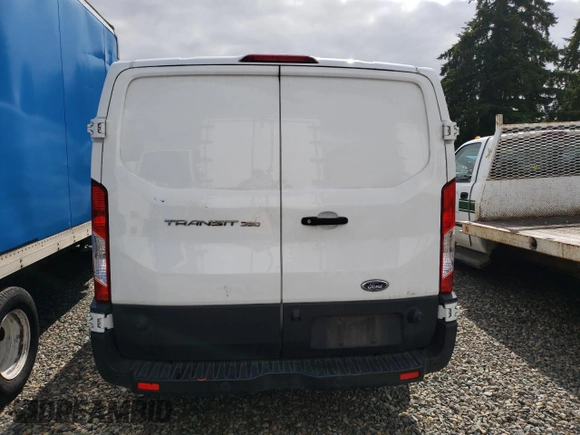 2019 Ford Transit with VIN 1FTBW2YMXKKB42079, listed as a Copart auction lot 59241015 with 192,794 mi miles and Clean title. Bid and sale history available at DreamBid. Image 6.
