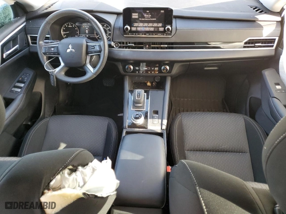2022 Mitsubishi Outlander ES with VIN JA4J3TA88NZ050529, listed as a Copart auction lot 45385495 with 38,608 mi miles and Non Repairable. Bid and sale history available at carsss.com. Image 8.