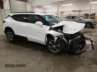 2024 Chevrolet Blazer LT with VIN 3GNKBHR40RS173554, listed as a Copart auction lot 88781585 with 34,117 mi miles and Salvage title. Bid and sale history available at DreamBid. Image 4.