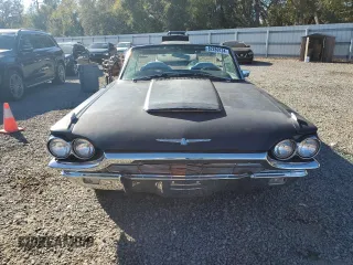 1965 Ford Thunderbird with VIN 5Y85Z115781, listed as a Copart auction lot 82289124 with 75,677 mi miles and Salvage Title. Bid and sale history available at DreamBid. Image 5.