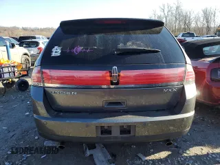 2009 Lincoln MKX with VIN 2LMDU68C39BJ12200, listed as a Copart auction lot 83036404 with Not Provided miles and Salvage Title. Bid and sale history available at DreamBid. Image 6.