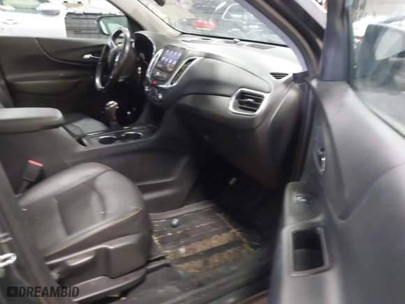 2020 Chevrolet Equinox LT with VIN 2GNAXVEX8L6241939, listed as a IAAI auction lot 41650319 with 51,684 mi miles. Bid and sale history available at carsss.com. Image 5.
