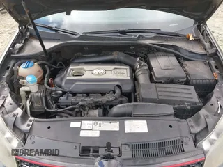 2012 Volkswagen GTI Autobahn z VIN WVWGV7AJ6CW081135, wystawiony jako IAAI lot #42036593 z przebiegiem 159 746 mil mil oraz . Historia ofert i sprzedaży dostępna na DreamBid. Obrazek 10.