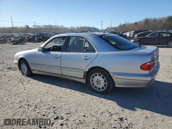 2001 Mercedes-Benz E-Class AWD with VIN WDBJF82J81X059893, listed as a Copart auction lot 80285554 with 156,713 mi miles and Clean Title. Bid and sale history available at carsss.com. Image 2.