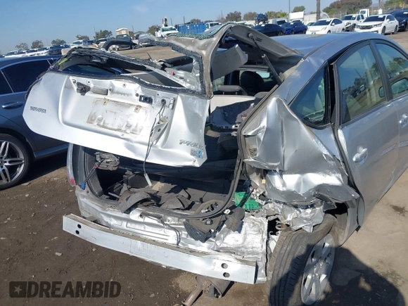 2008 Toyota Prius with VIN JTDKB20U283346854, listed as a IAAI auction lot 41443147 with 175,830 mi miles. Bid and sale history available at carsss.com. Image 6.