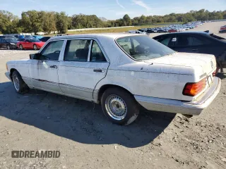 1991 Mercedes-Benz 300 with VIN WDBCA25E3MA563651, listed as a Copart auction lot 80231294 with 181,521 mi miles and Clean Title. Bid and sale history available at DreamBid. Image 2.