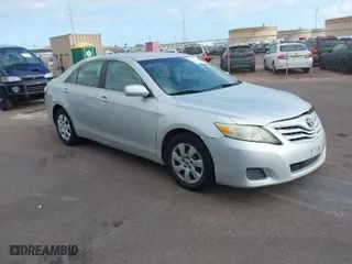 2010 Toyota Camry with VIN 4T1BF3EK2AU095962, listed as a IAAI auction lot 41573716 with 75,222 mi miles. Bid and sale history available at carsss.com. Image 1.