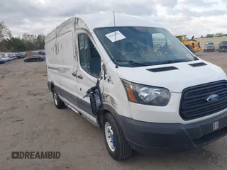 2019 Ford Transit with VIN 1FTYE2CM3KKB32479, listed as a IAAI auction lot 39073951 with Not Provided miles. Bid and sale history available at carsss.com. Image 1.