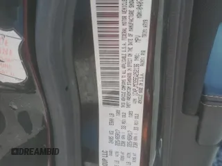 2014 Jeep Cherokee Latitude z VIN 1C4PJMCS5EW252136, wystawiony jako Copart lot #58525335 z przebiegiem 111 193 mil mil oraz Szkoda całkowita • Salvage title. Historia ofert i sprzedaży dostępna na DreamBid. Obrazek 13.